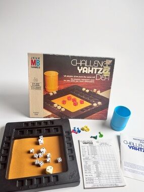 Challenge Yahtzee Board Game Vintage MB Games Complete Set